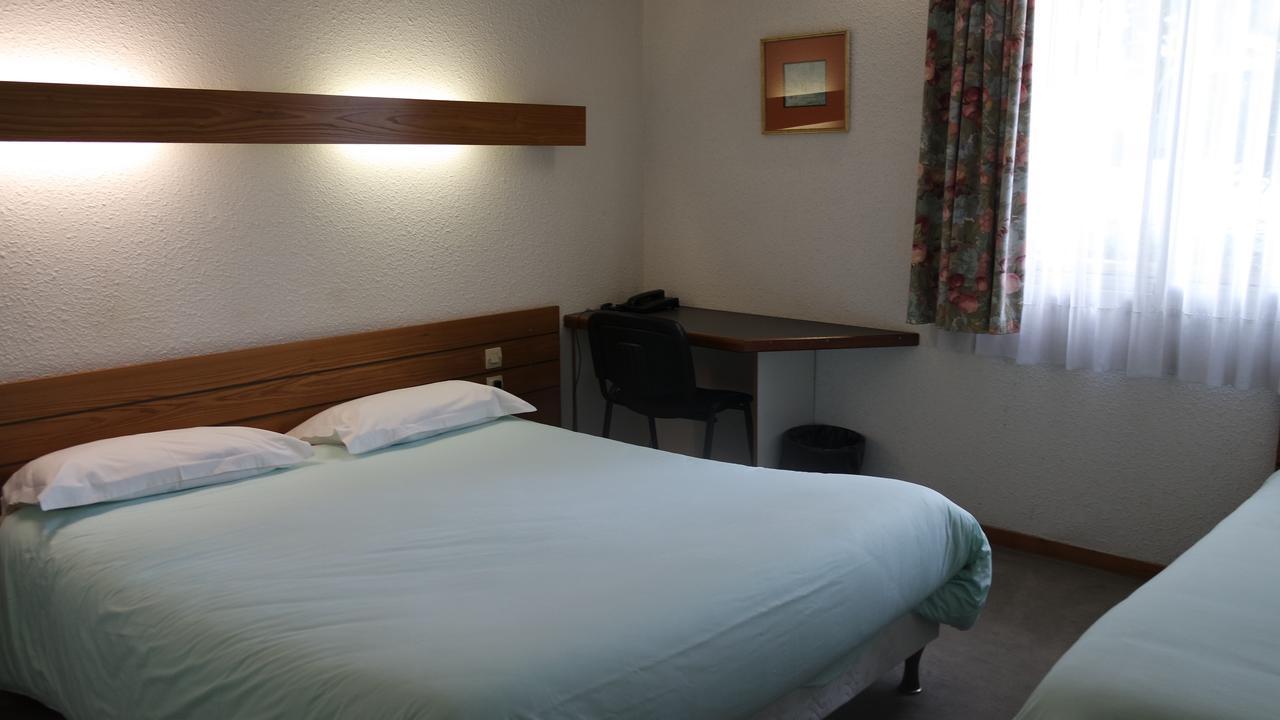 Hotel Le Tulipier Cransac Kültér fotó